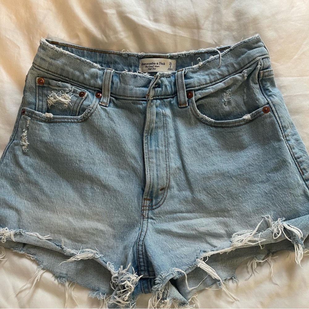 ABERCROMBIE DENIM SHORTS